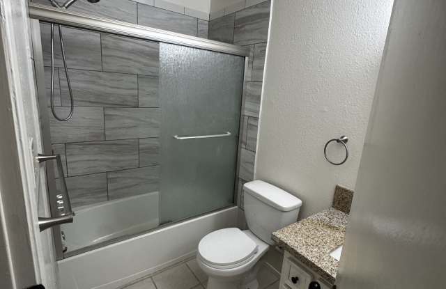 3700 Bridgeford Ln photos photos