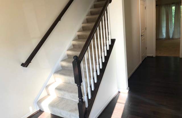 8323 HERITAGE CROSSING COURT Gallery 3