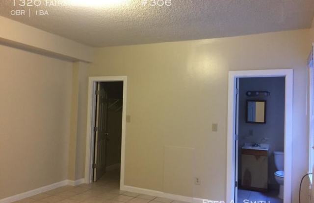 1320 Fairmont St., NW Gallery 3