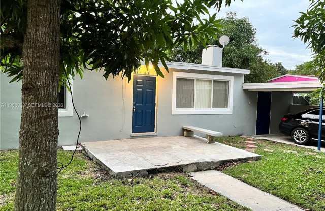 816 Beech Rd photos photos