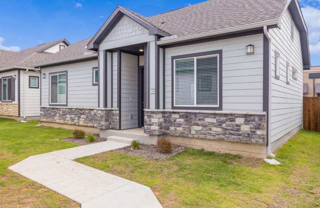 Avilla Berry Creek photos photos