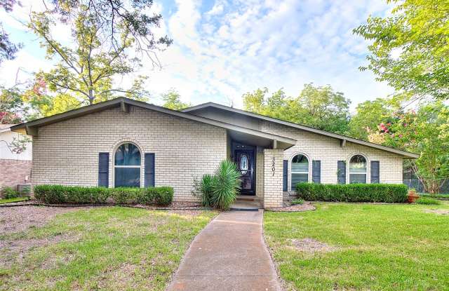 3201 Christie Circle Gallery 1