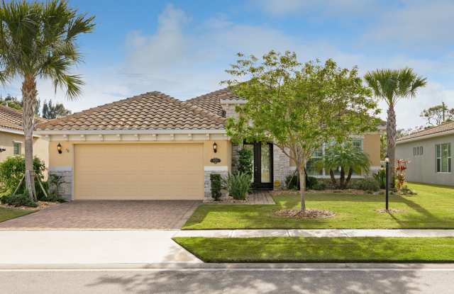Luxury Living At An Affordable Price photos photos Luxury Living At An Affordable Price photos photos