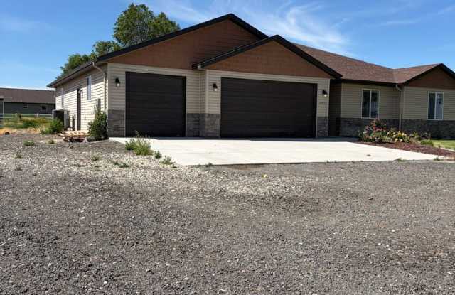 2493 East. 3769 North. Twin Falls photos photos