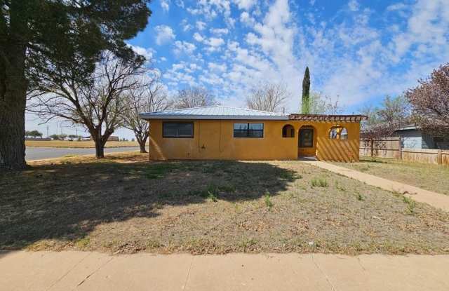 601 NW 12th Place photos photos 601 NW 12th Place photos photos