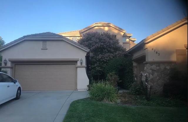 4783 Village Green Drive photos photos
