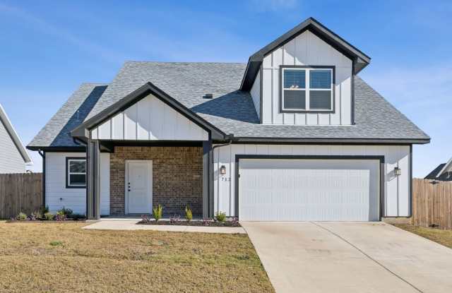 712 Taliaferro Gallery 1
