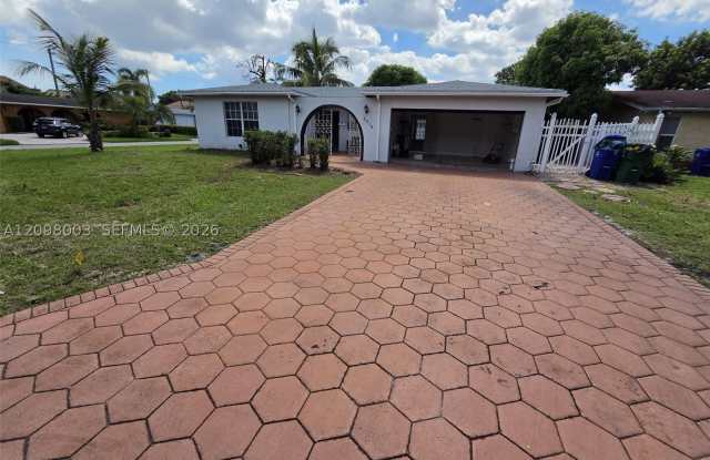 8516 Beekman Dr Gallery 1