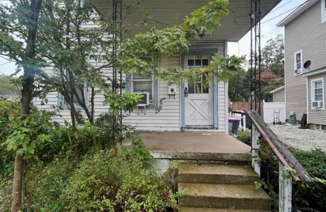 157 CLIFTON Avenue Gallery 1