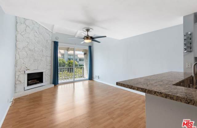 8740 Tuscany Ave unit: 305 - 8740 Tuscany Avenue, Los Angeles, CA 90293