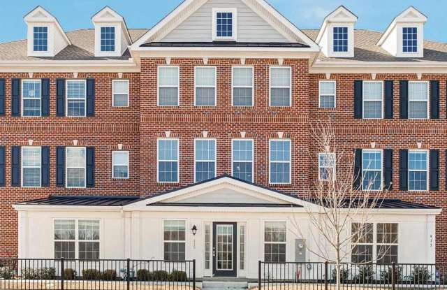 415 LENAPE Way photos photos