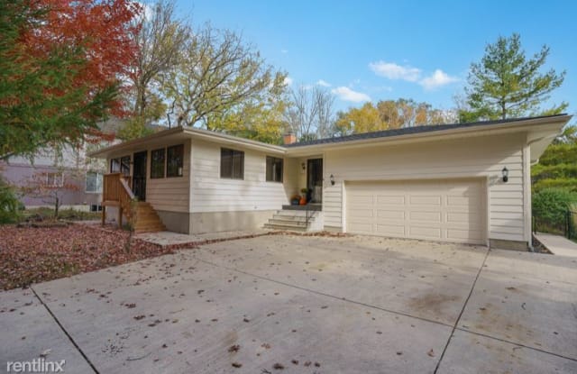 9015 3rd Ave - 9015 3rd Avenue, Pleasant Prairie, WI 53158