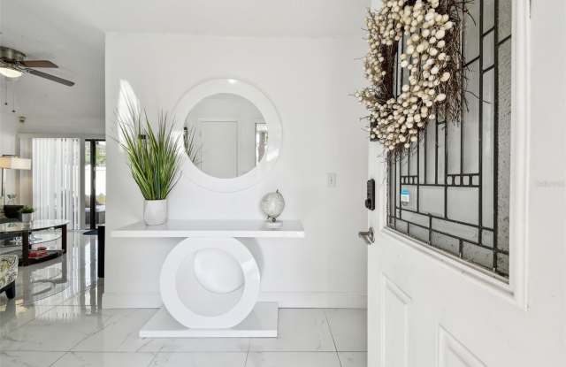 15704 SCRIMSHAW DRIVE Gallery 4