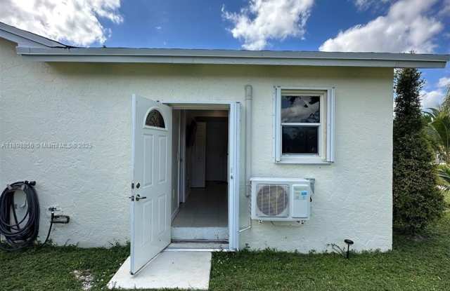 11050 NW 28th St - 11050 Northwest 28th Street, Sunrise, FL 33322