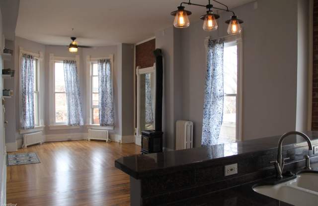 2604 Stout St. #3 Gallery 3
