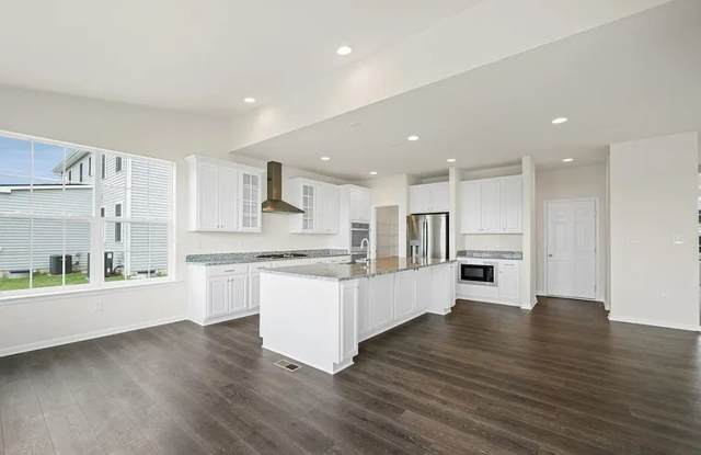 Spacious 5BR House in Middletown Gallery 1