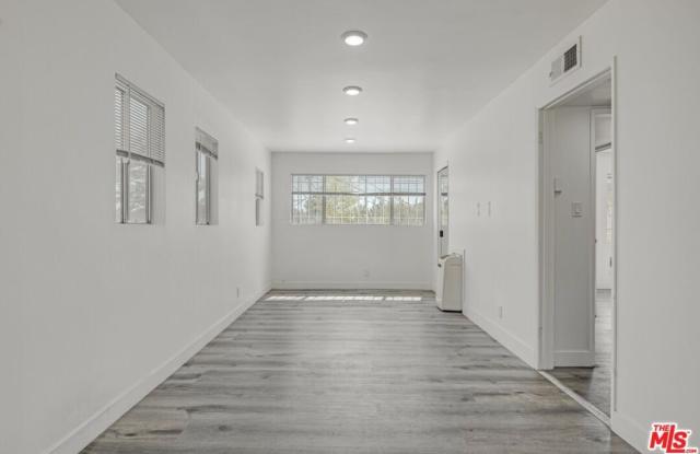 124 S Almont Dr Gallery 3