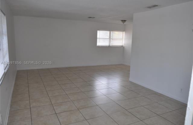 3200 Coral Springs Dr Gallery 1