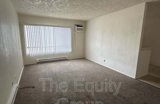 570 South Richmond Avenue Gallery 2