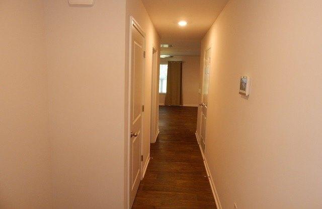 400 Oakmont Valley Trail Gallery 3