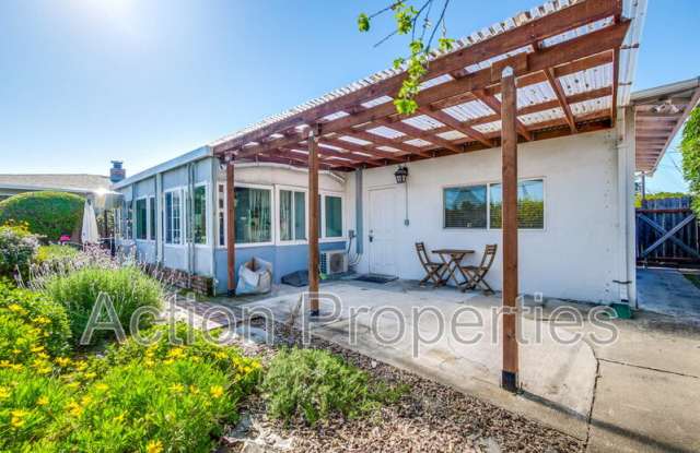 439 Glendale Avenue photos photos