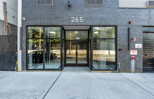 BRAND-NEW LUXURY APARTMENTS Gallery 1