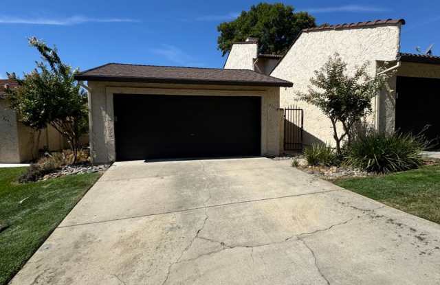 SPACIOUS 2 BED 2 BATH HOUSE IN THE TANGLEWOOD SUBDIVISION WITH ALL NEW FLOORING photos photos SPACIOUS 2 BED 2 BATH HOUSE IN THE TANGLEWOOD SUBDIVISION WITH ALL NEW FLOORING photos photos