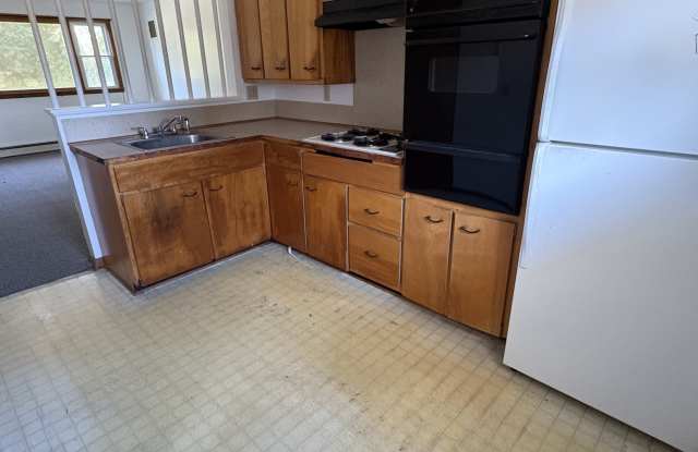 102 Brewer Dr. - 1 photos photos