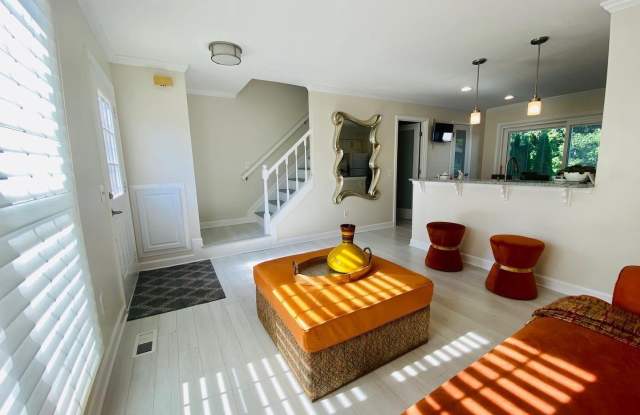 14709 GREEN PARK Way Gallery 4