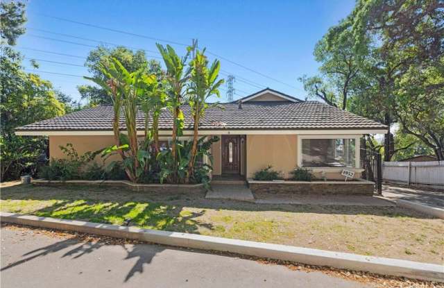 4952 Alta Canyada Road W - 4952 Alta Canyada Road, La Cañada Flintridge, CA 91011 4952 Alta Canyada Road W - 4952 Alta Canyada Road, La Cañada Flintridge, CA 91011