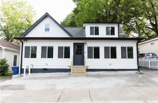 1170 Niles Avenue NW Gallery 1