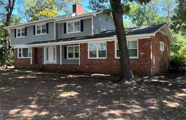 901 SE Greenville Boulevard photos photos