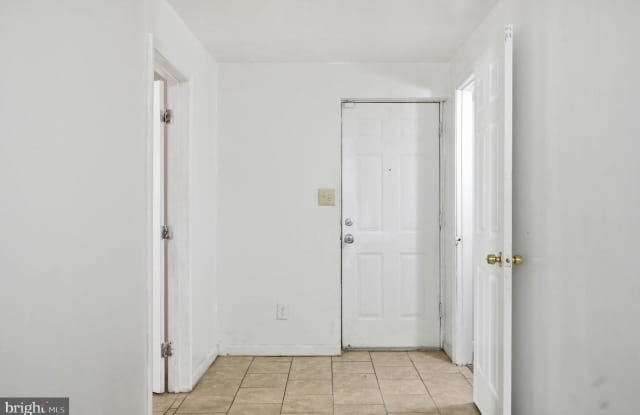 11107 HUDEE Court Gallery 4