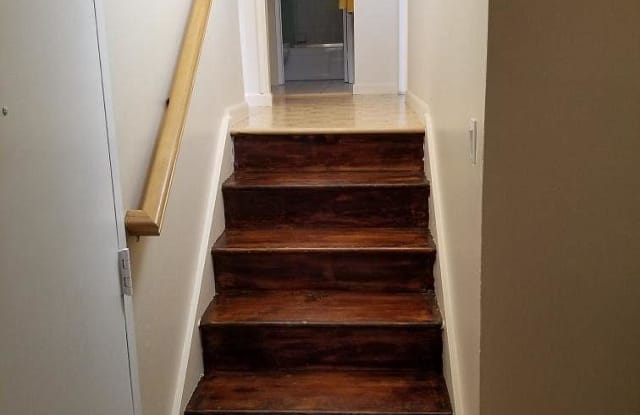 2716 Oak Rd APT 109 - 2716 Oak Road, Walnut Creek, CA 94597
