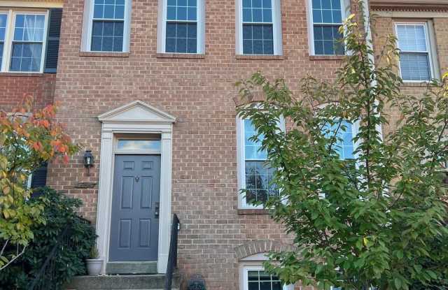4235 FOX LAKE Drive - 4235 Fox Lake Drive, Fair Oaks, VA 22033