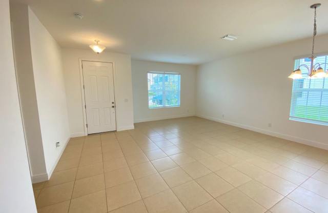 4956 Blanche Court Gallery 4
