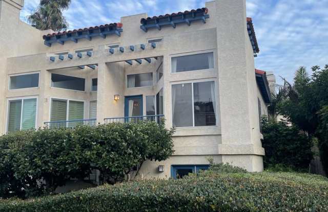 Point Loma 3 Bedroom 2 1/2 Bath Loft Style Townhome photos photos