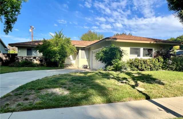 5636 Faust Avenue - 5636 Faust Avenue, Los Angeles, CA 91367