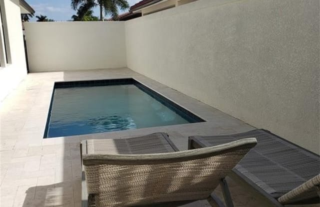 7956 Cordoba PL - 7956 Cordoba Place, Lely Resort, FL 34113