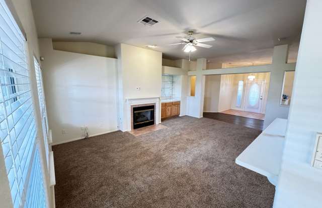4 BED HOME IN GUARD GATED COMMUNITY! Gallery 4