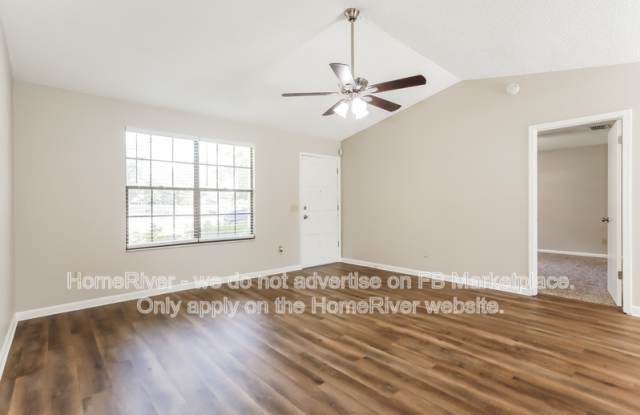 1715 Dalby Ct Gallery 3