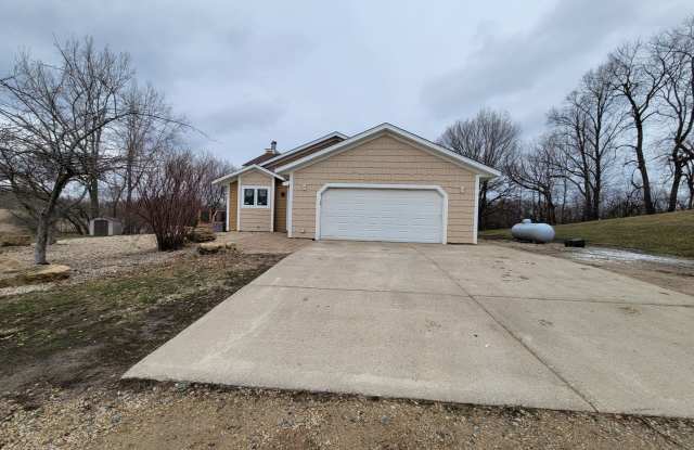 Amazing 3 bedroom home with new paint, marble floors and SS appliances! photos photos Amazing 3 bedroom home with new paint, marble floors and SS appliances! photos photos