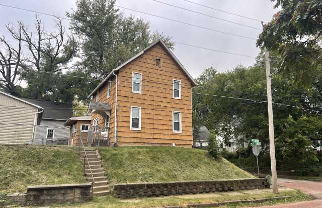 2600 13th Ave - 2600 13th Avenue, Rock Island, IL 61201