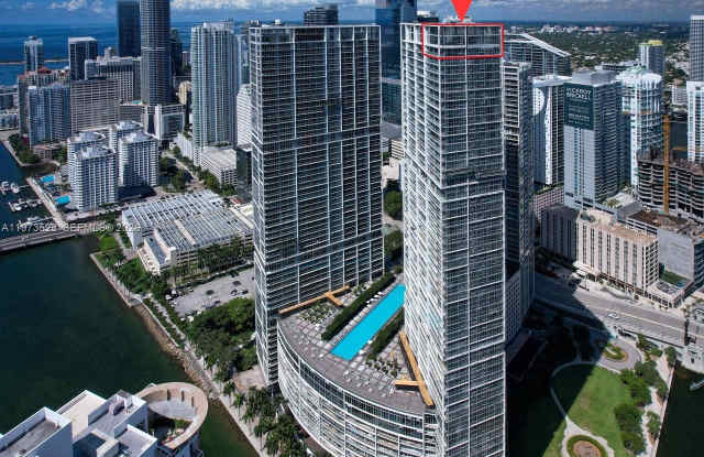 465 Brickell Avenue photos photos