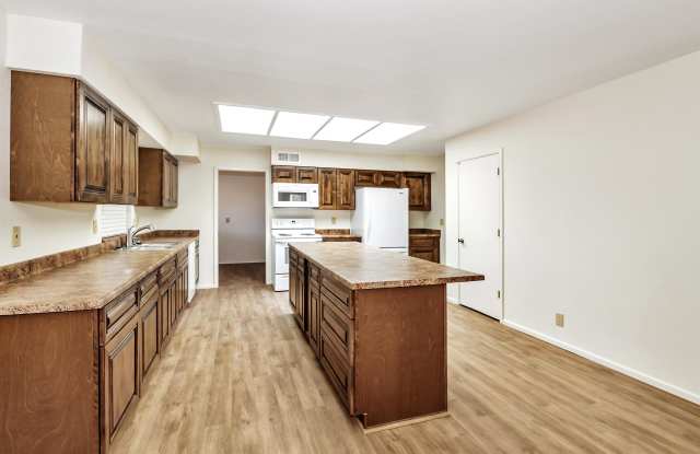8241 East Medina Avenue Gallery 2