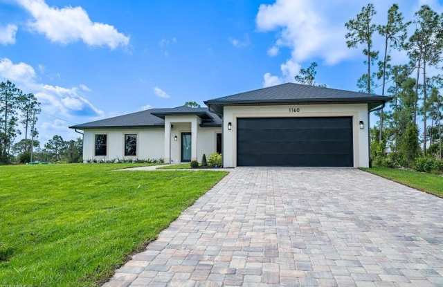 1160 Edelweiss St E Gallery 4