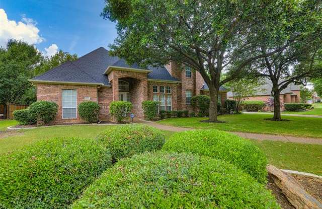 807 Kleberg Court - 807 Kleberg Court, Southlake, TX 76092