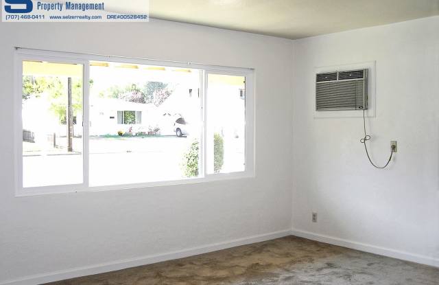 Cozy 3 bd. home near schools & shopping! Gallery 3