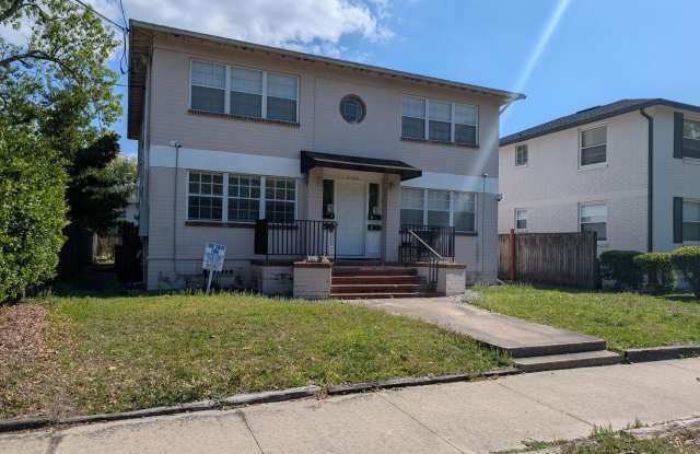 2136 COLLEGE Street photos photos