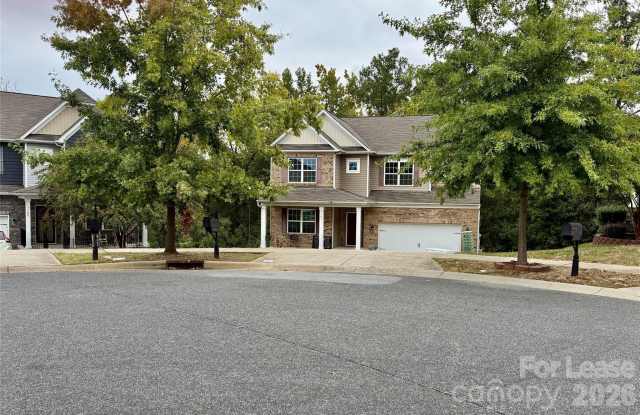 7703 Kelburn Lane Gallery 3